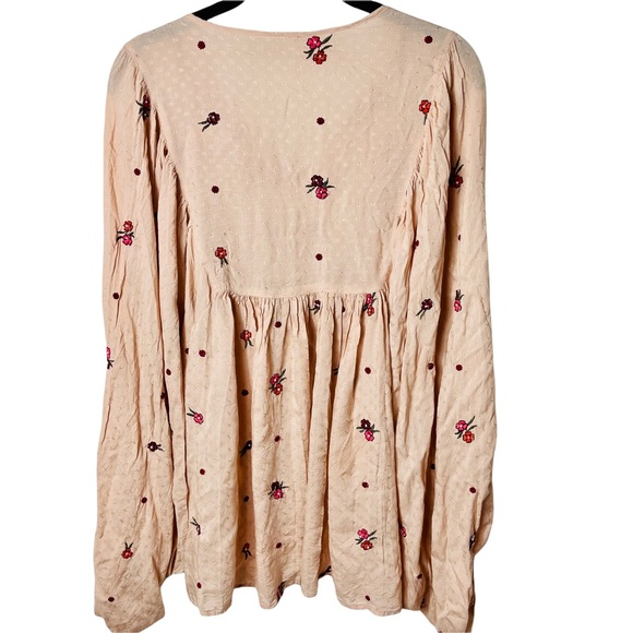 Free People Kiss from a Rose Peasant Top - Picture 6 of 10